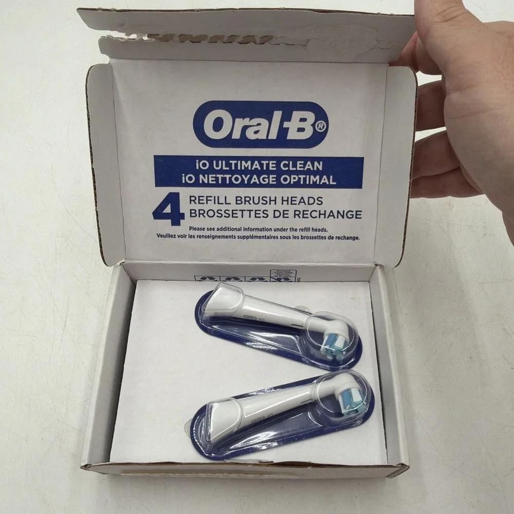 Oral-B iO Series Ultimate Clean Electric Toothbrush Replacement Brush Heads 4 Ct